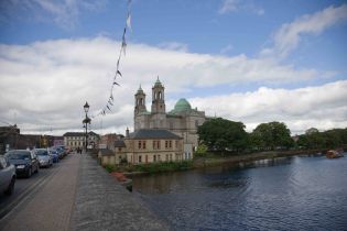 Athlone, Shannon River